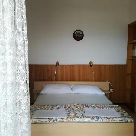 Apartment Ana Novi V. - *