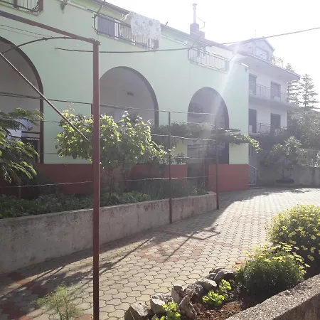 Ana Novi V. - Apartment Novi Vinodolski